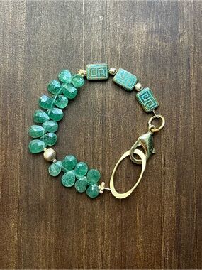 NWOT Green Garnet Gemstone Bracelet with Gold Accents